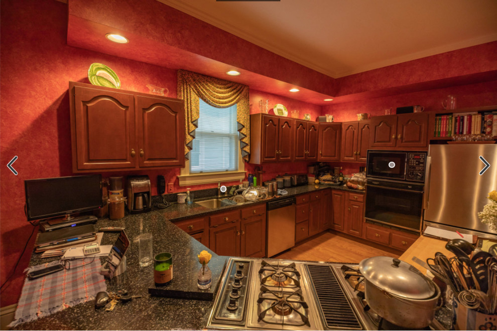 South Ashland Kitchen and Breakfast Nook