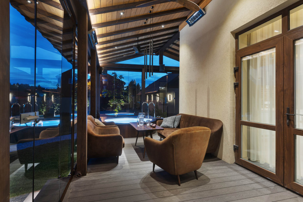 Остекленная терраса ЕЩЕ НЕМНОГО ЛЕТА