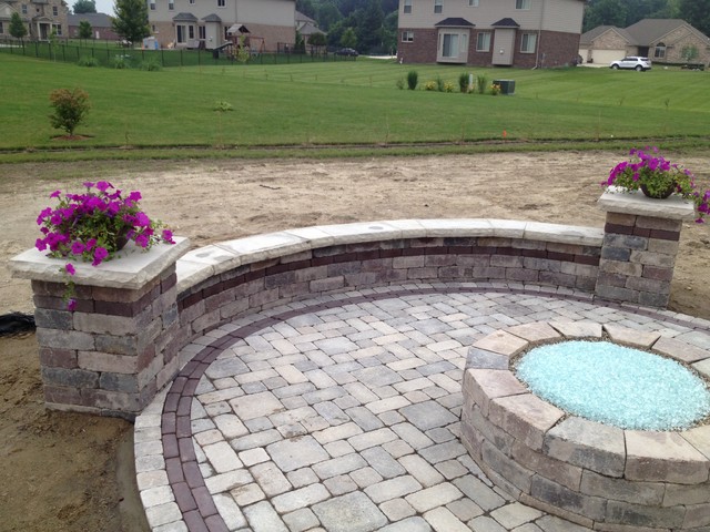 Unilock Dimensional Seat Wall Fire Pit Pillars W A Unilock