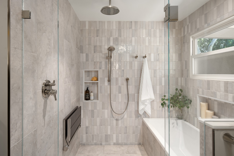 Inspiration for a transitional bathroom remodel in San Francisco