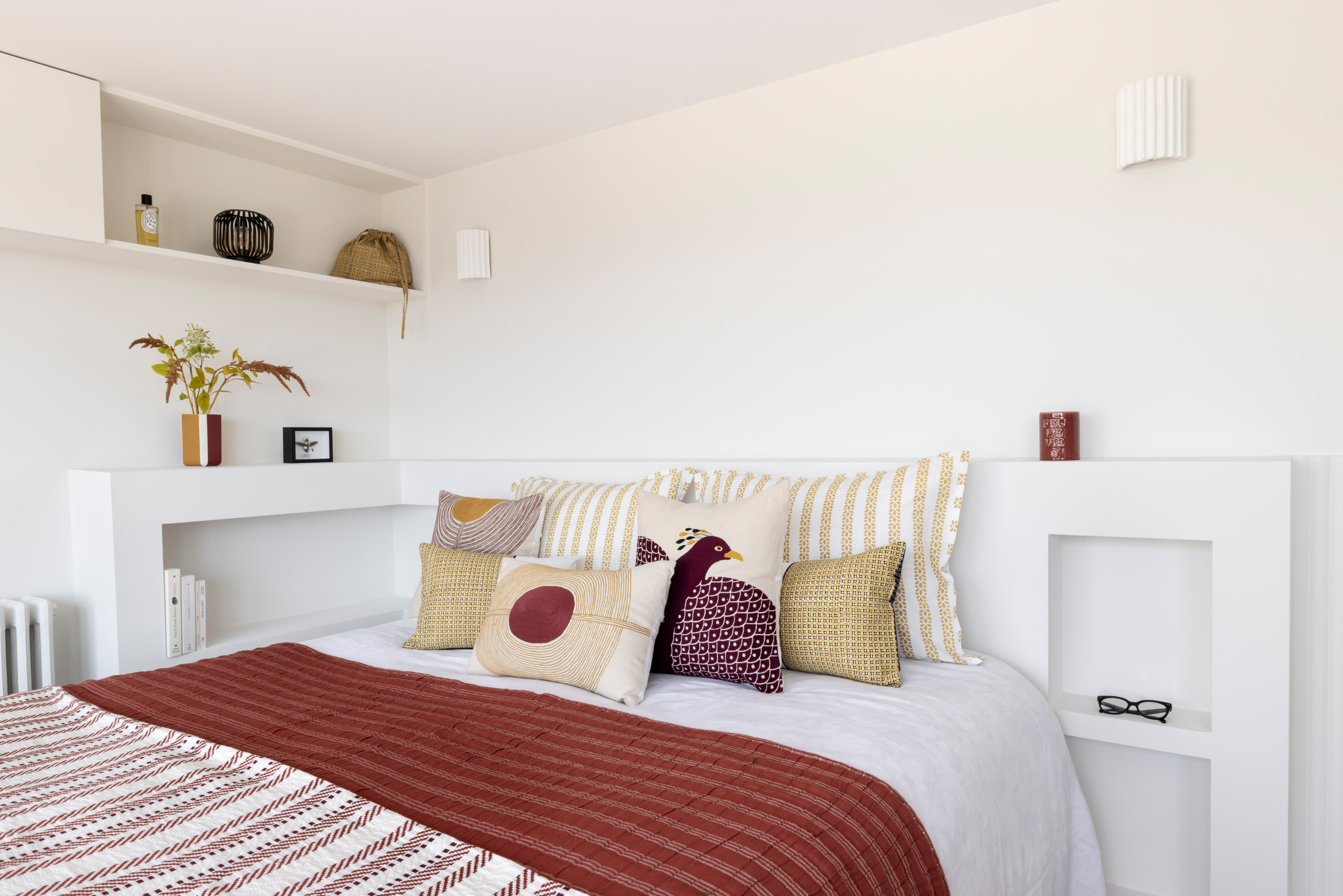 Une chambre perchée sur les toits