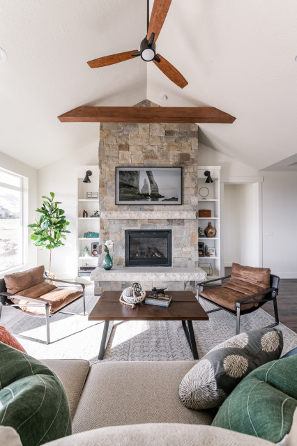 Transitional Ranch landhausstil-wohnbereich