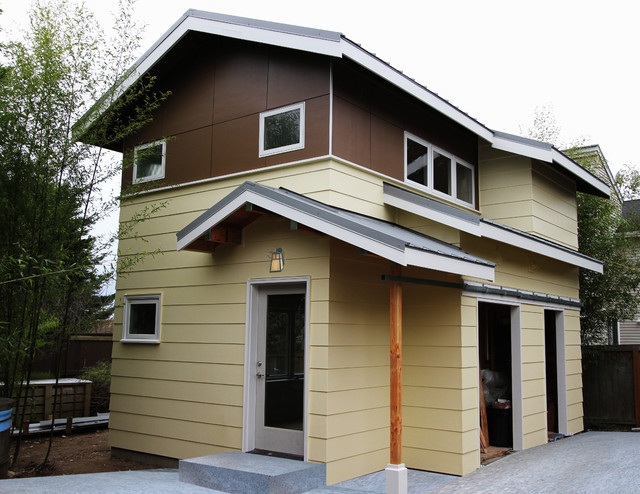 Mctrax Backyard Cottage Contemporary Exterior Seattle By