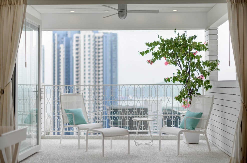 Design ideas for a mid-sized contemporary balcony in Hong Kong.