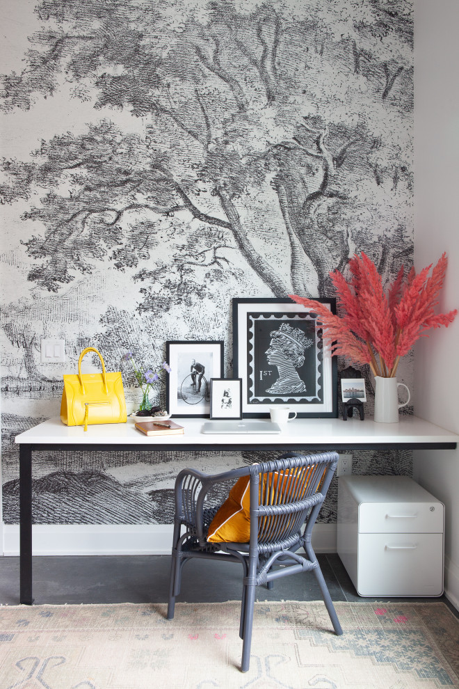 Transitional home office photo in Nashville