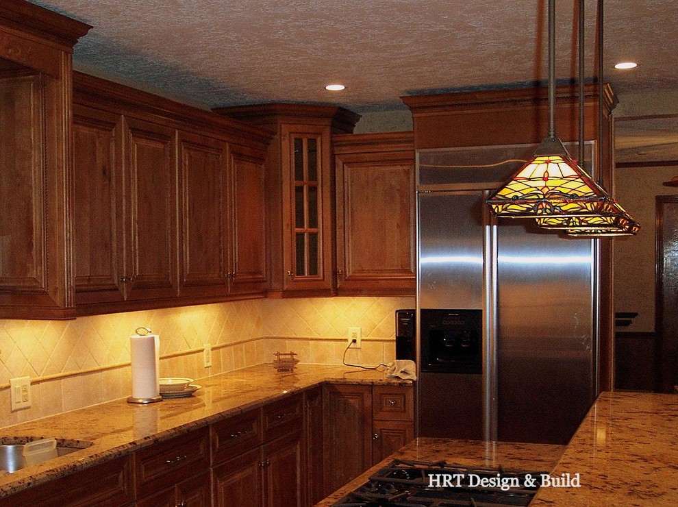 Home design - rustic home design idea in Dallas