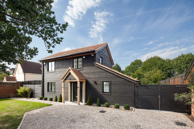 Oak framed self-build landstil-hus-og-facade