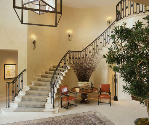 Inspiration for a traditional staircase in Los Angeles.