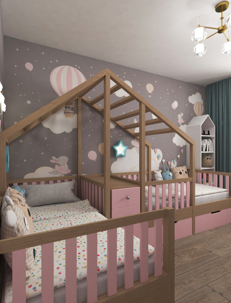 Детская комната с лесными фотообоями для близняшек