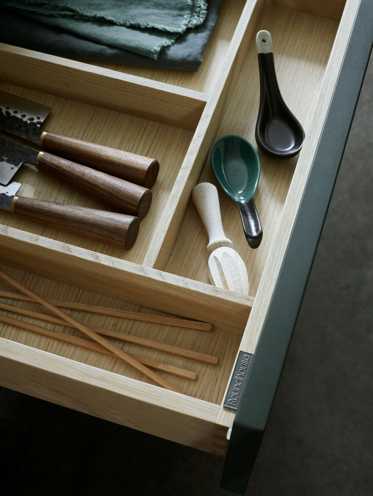 Design ideas for a modern kitchen in London.