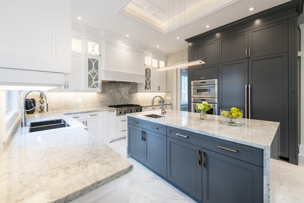 Example of a transitional kitchen design in Toronto