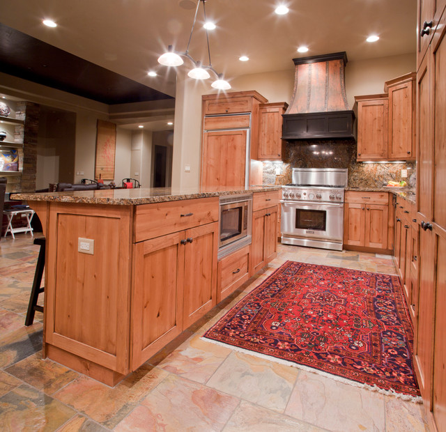 Alder traditional-kitchen
