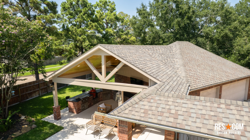 Cascading Brook - Outdoor Living