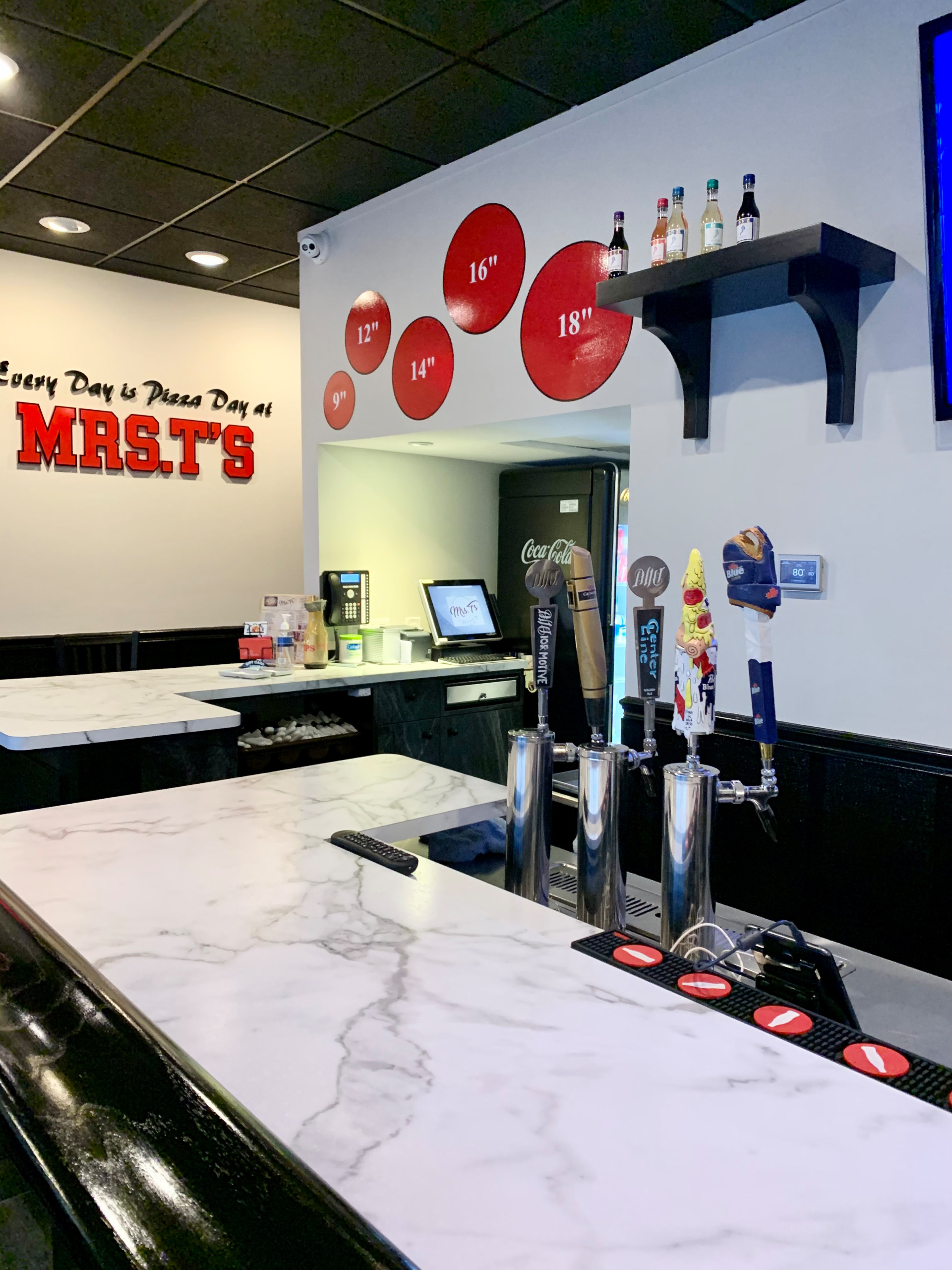 Mrs. T's Pizza