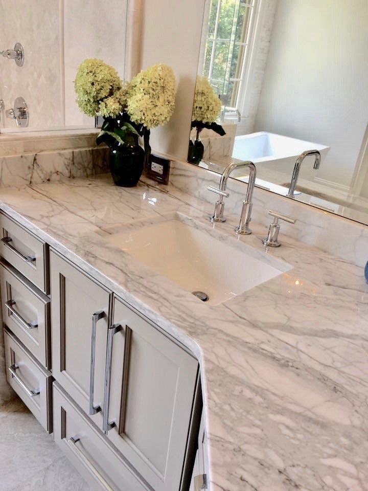 Lukino's Master bathroom