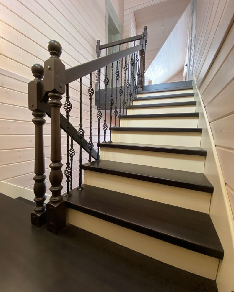 естница Михаила в КП Зорино Спорт Виладж