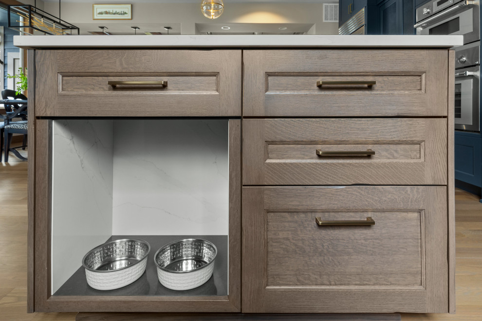 Example of a transitional kitchen design in Seattle