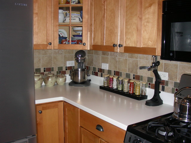 Marielle traditional-kitchen