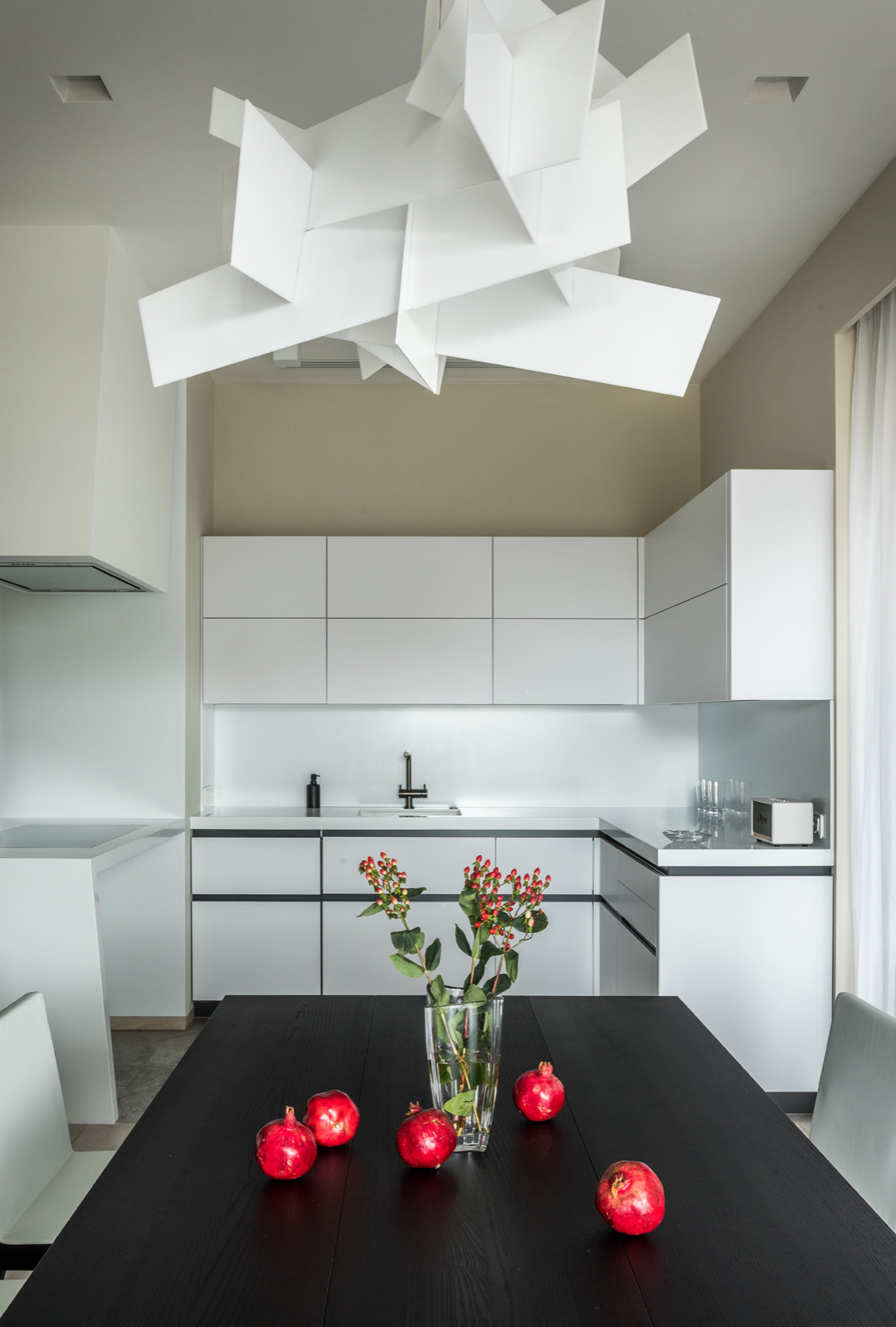 "На своем месте", многокомнатная квартира в жк "Снегири-Эко"