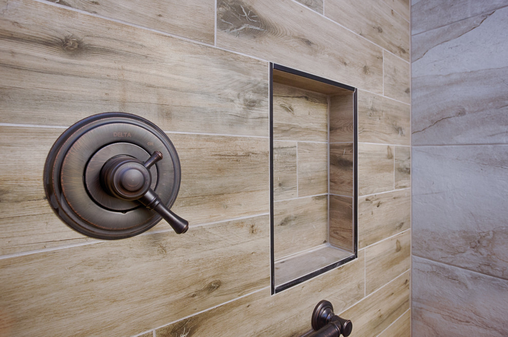 Bathroom - transitional bathroom idea in Phoenix