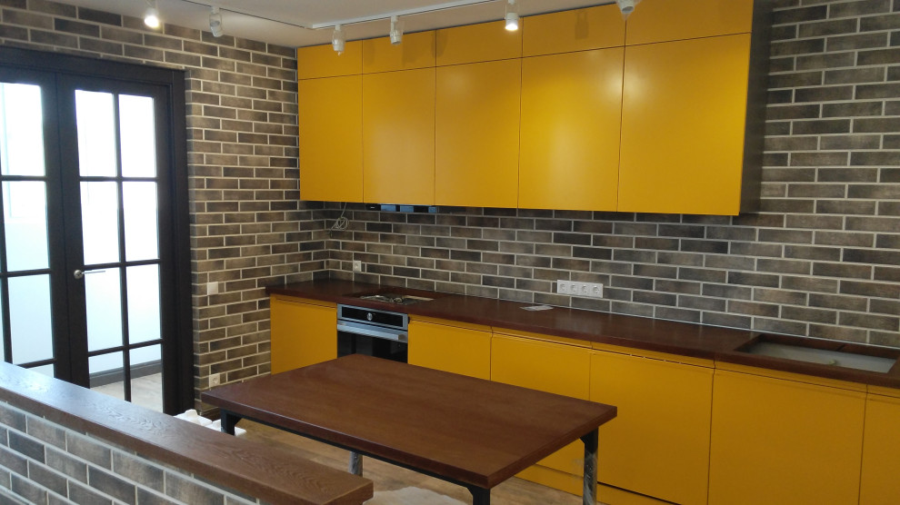 кухня в ЖК Университетской