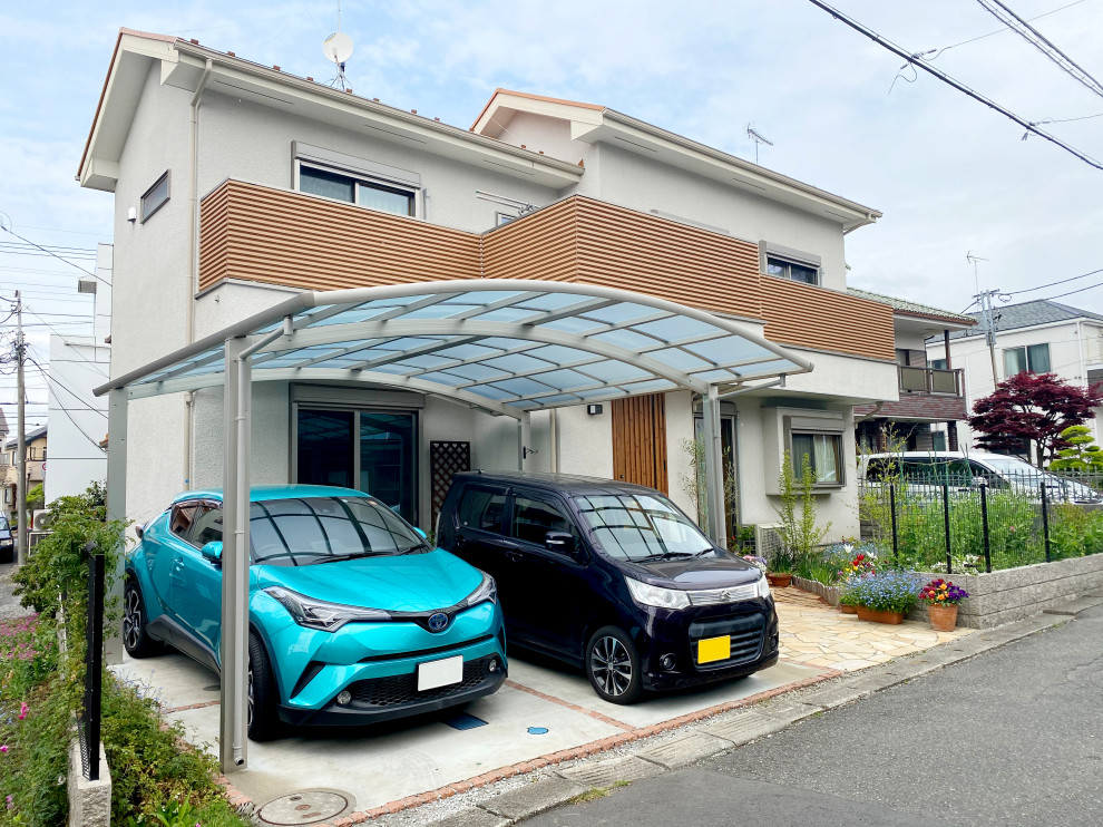 Design ideas for an asian garage in Tokyo Suburbs.