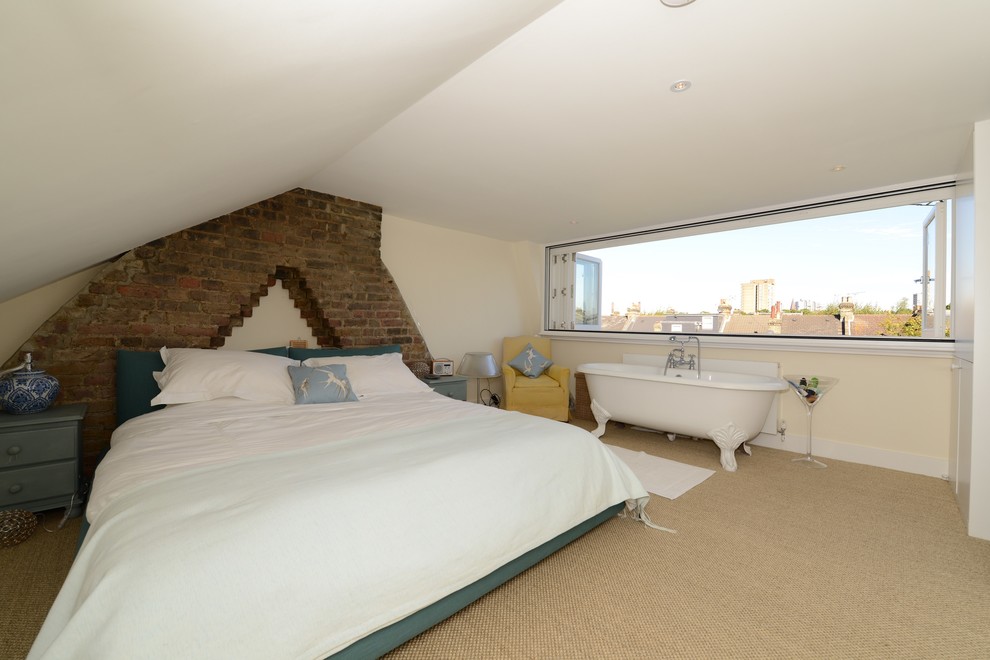 A Freestanding Bath in a Bedroom Yay or Nay? Houzz UK