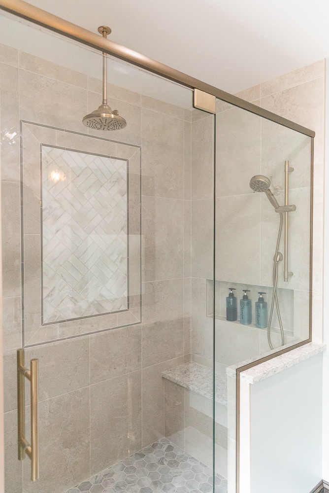 Lovely Master Ensuite