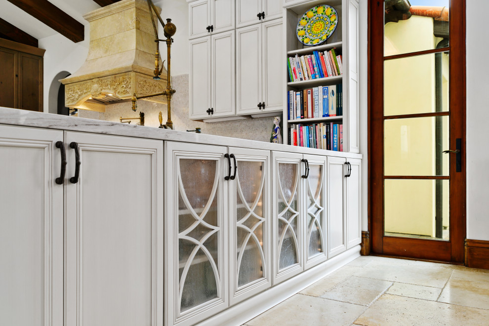 Spanish Colonial Grand Kitchen