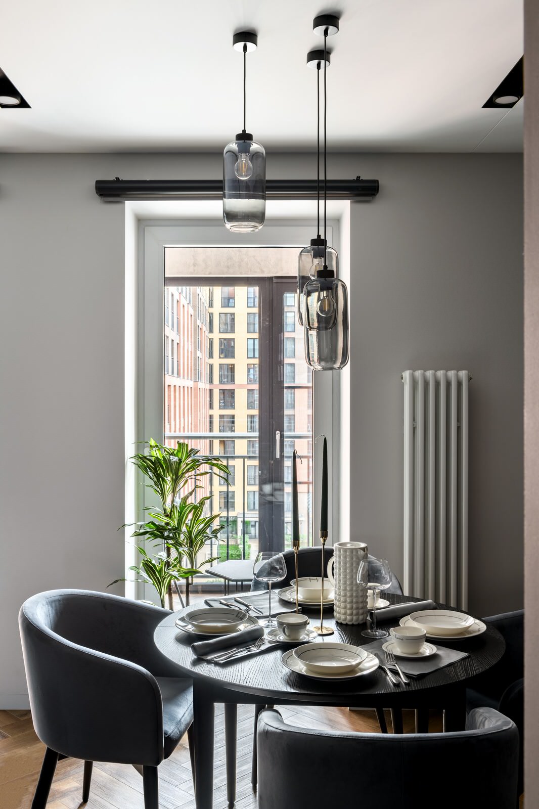 Трехкомнатная квартира с санузлом при спальне