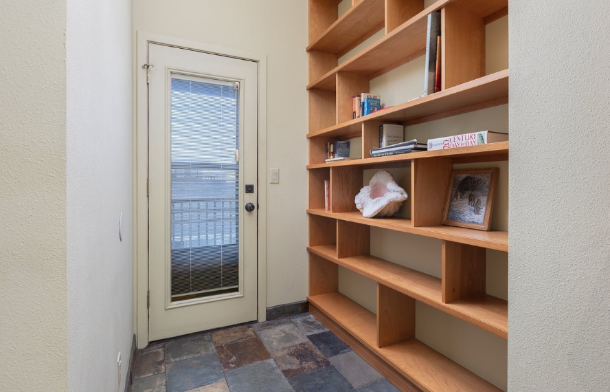 "Beach Me" Lincoln City, OR Short-term Rental Remodel