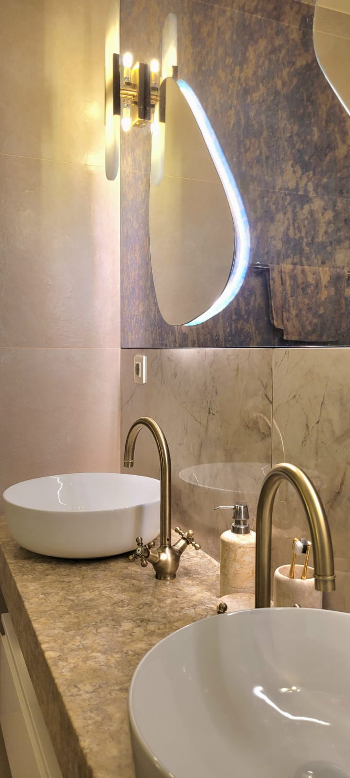 Квартира в Форум Сити 3