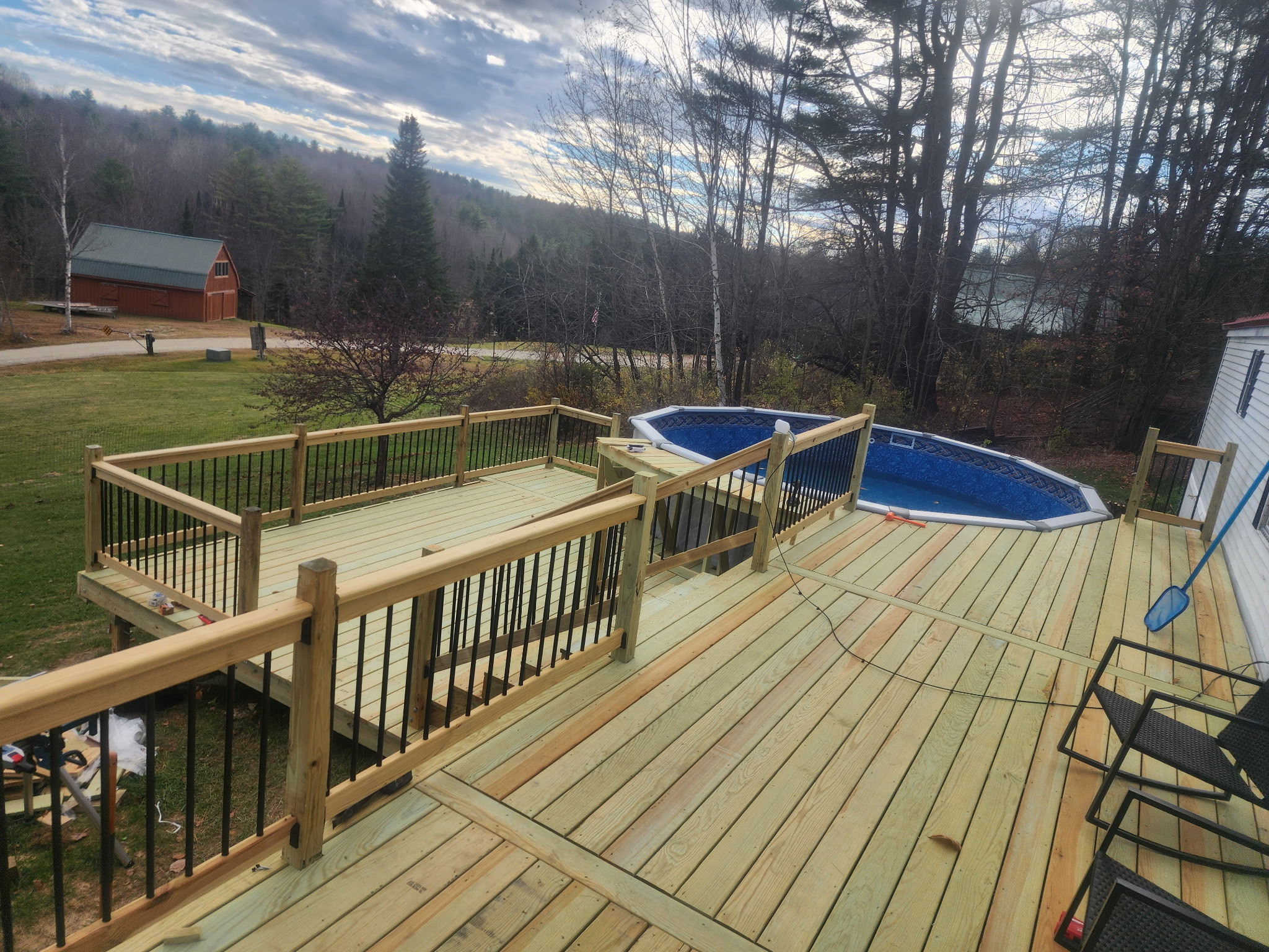 PT Multi-Level Deck