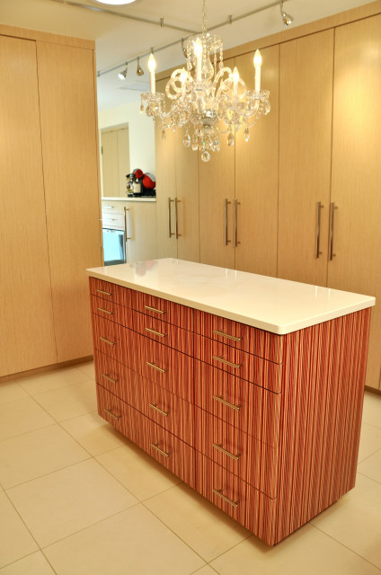 Bespoke island contemporary-wardrobe