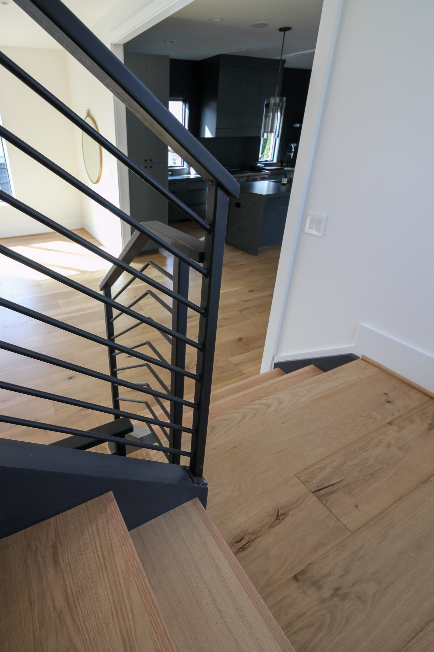 85_Sleek Three-Quarter Turn Multilevel-Staircase, McLean VA 22101