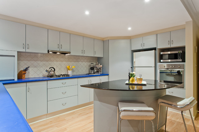 Kitchen contemporary-kitchen
