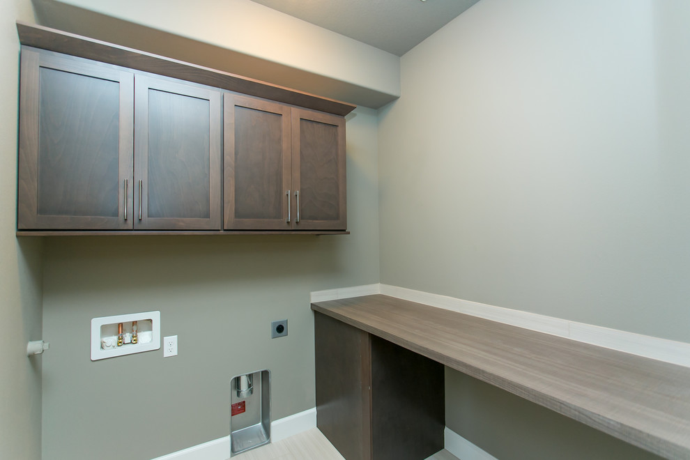 Home design - transitional home design idea in Seattle