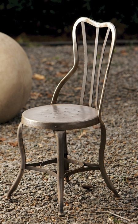 Metal Praque Chair