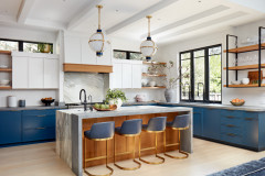 Kitchen of the Week: Open and Airy in White, Wood and Blue