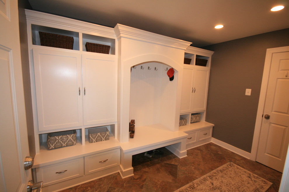 Entryway - transitional entryway idea in Baltimore