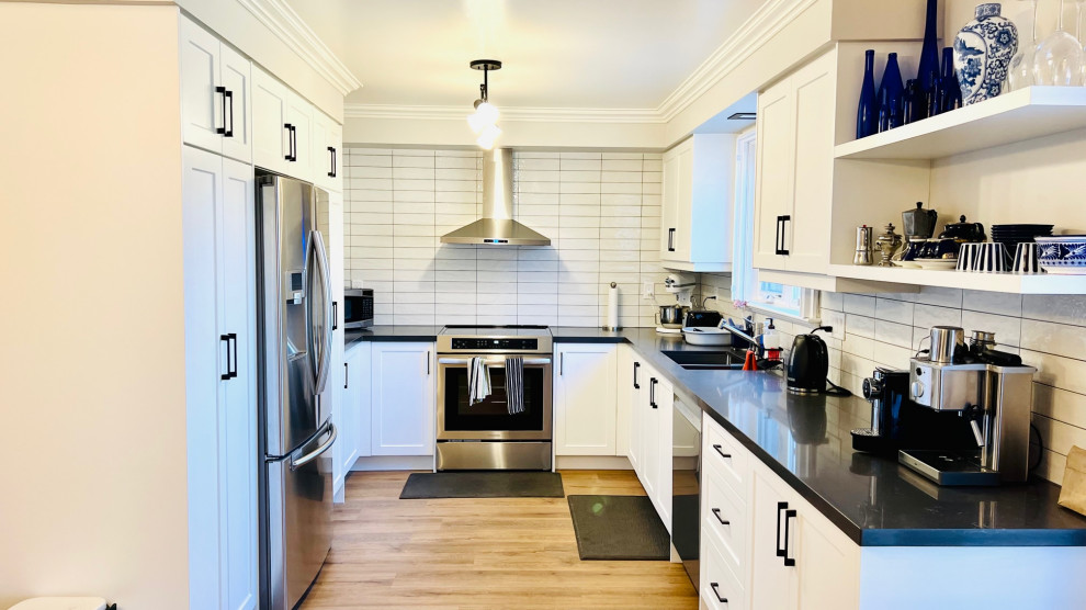 Thermofoil White MDF Kitchen - Brampton
