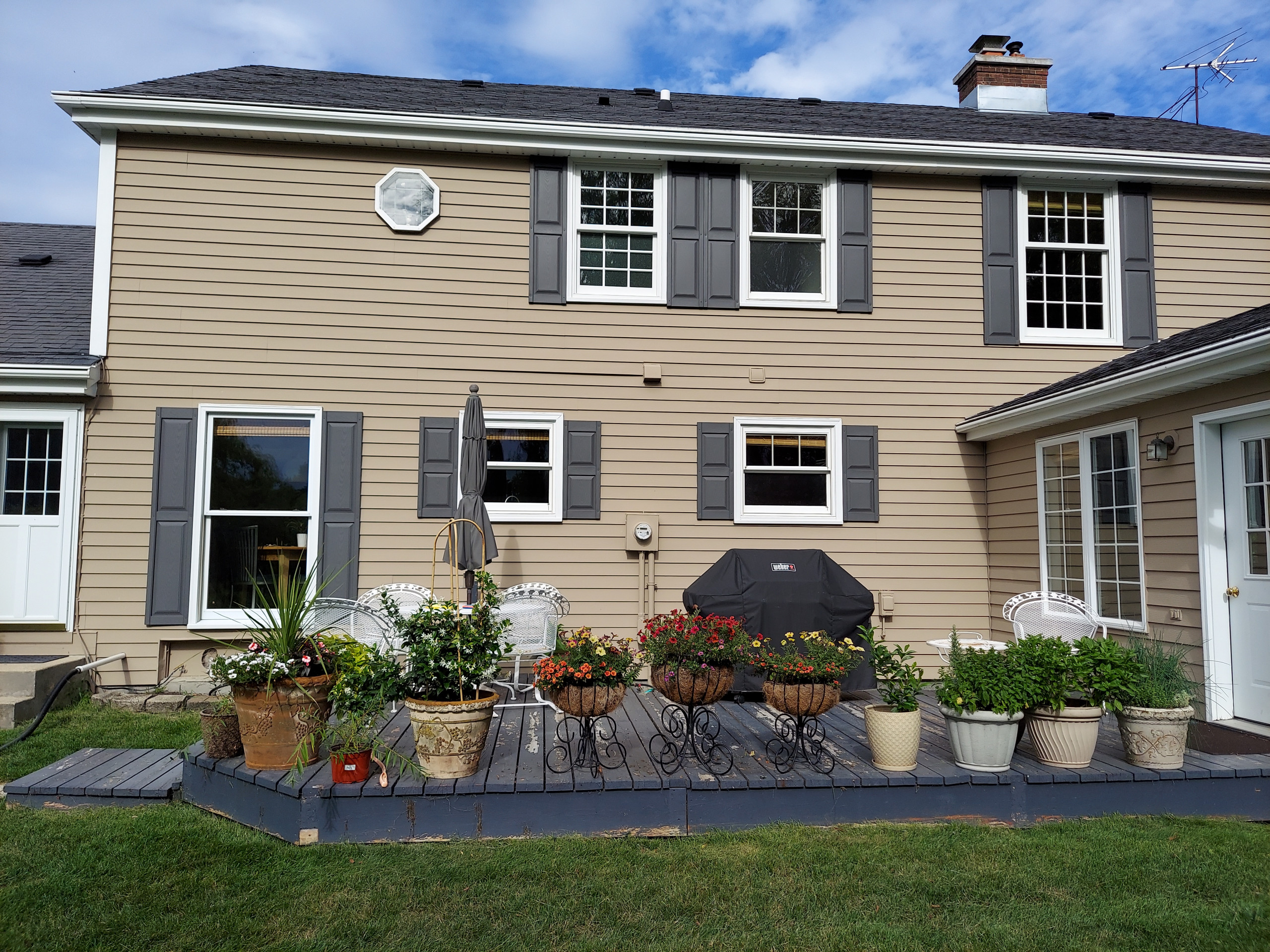 Traditional Landscape Makeover - Mequon, WI