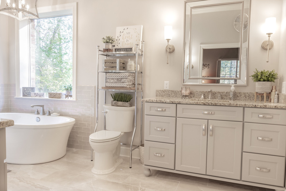 Bathroom - transitional bathroom idea