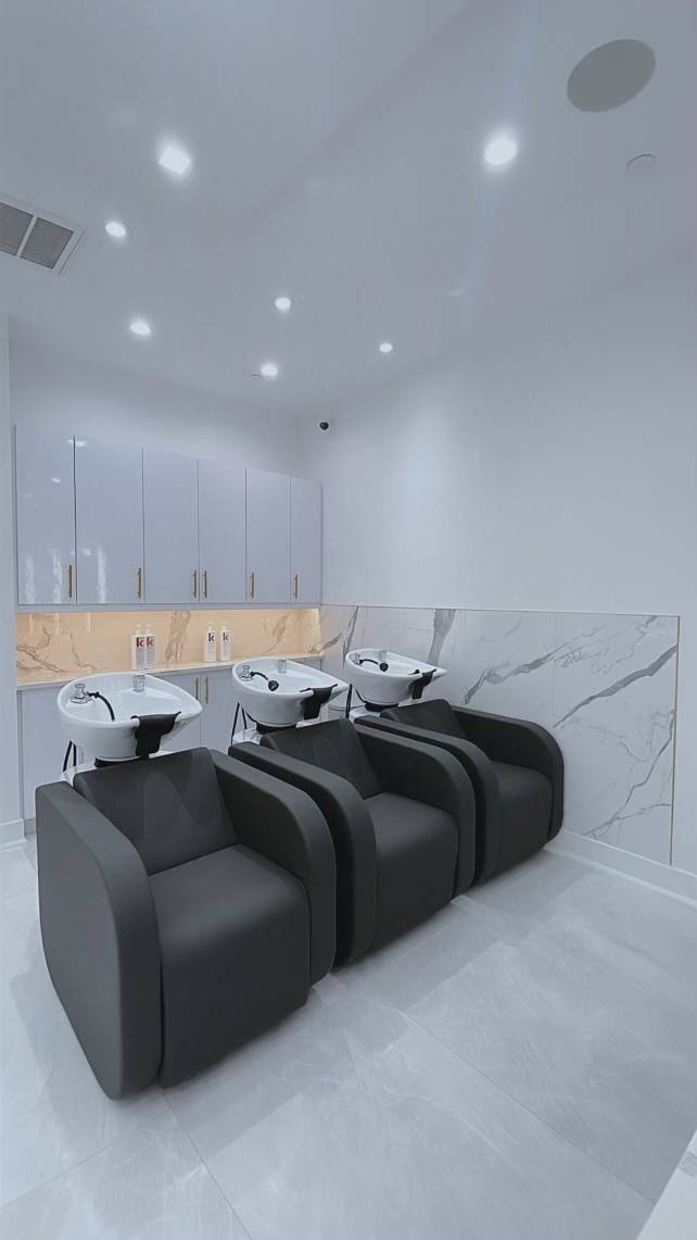 GLAM HOUSE SALON