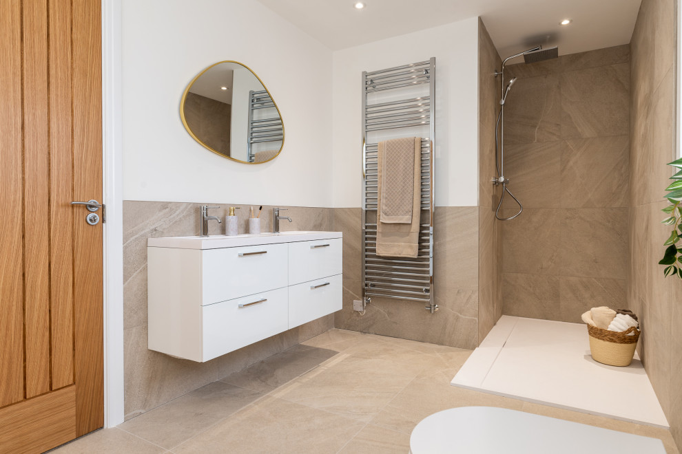 Walnut Close - New Build - Stage to Sell