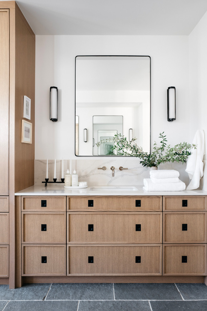 Bathroom - bathroom idea in Phoenix
