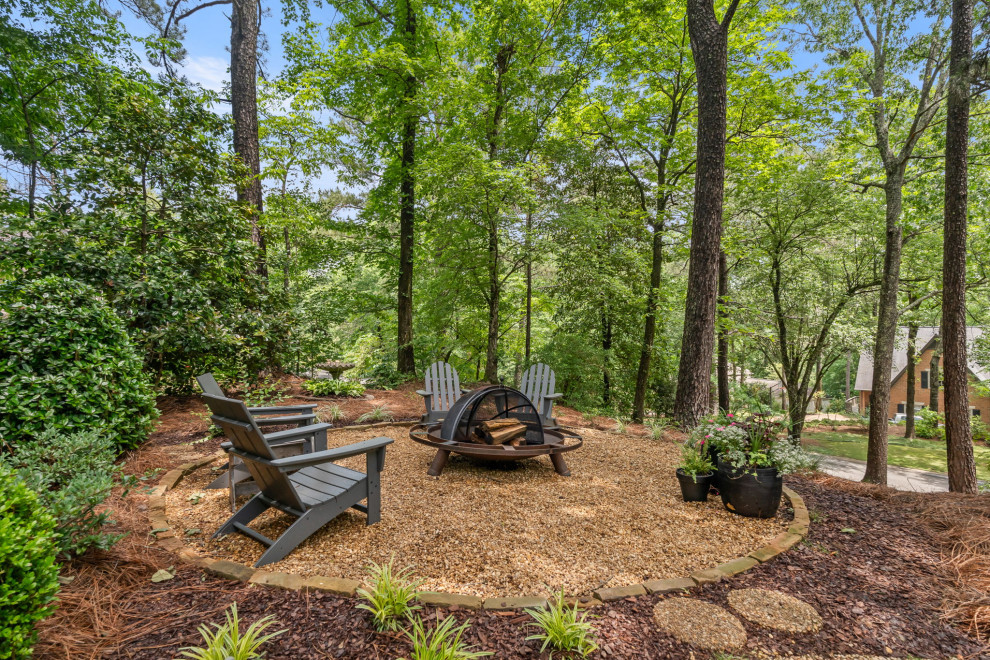 1950 River Way Drive