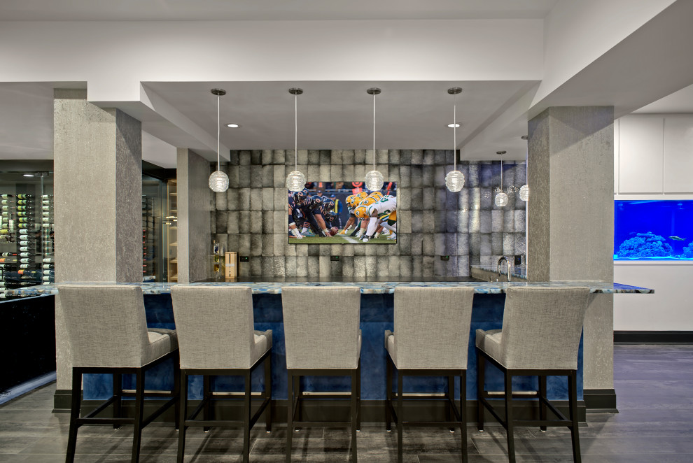 Bar Back Focal Point - Contemporáneo - Bar en casa - Chicago - de ...