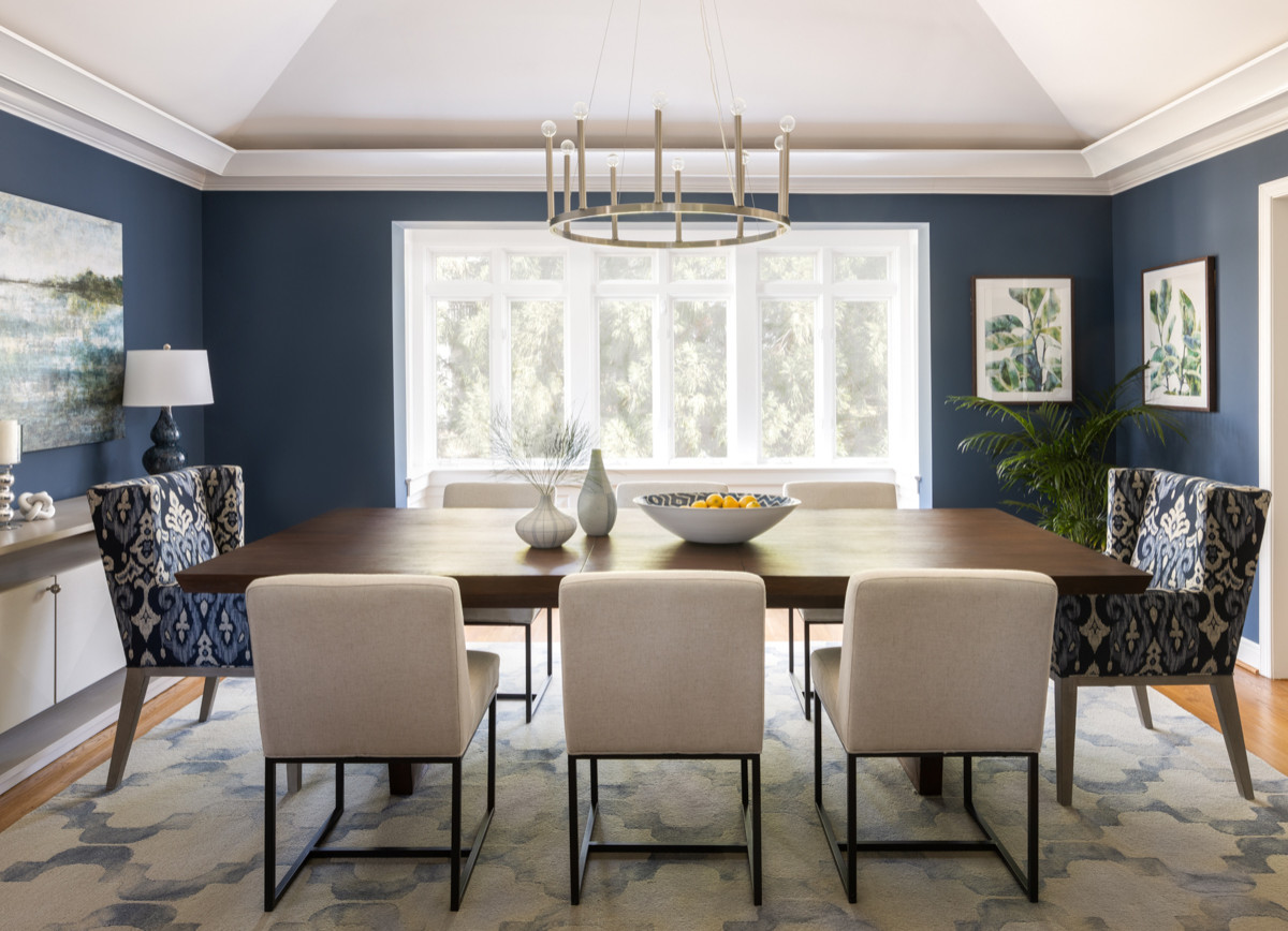 Dining Room in Shades of Blue