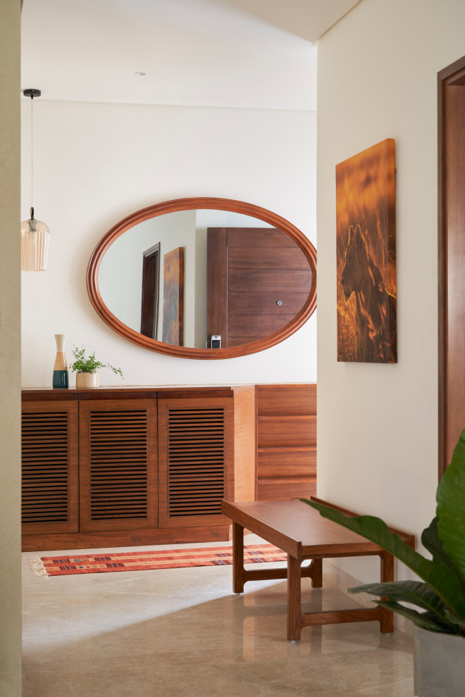 Inspiration for an asian entryway remodel in Bengaluru